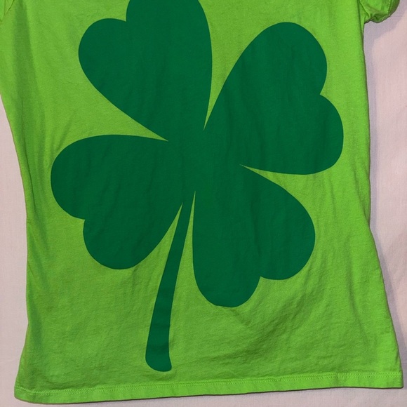 Lucky Brand Bright Green Tee - Picture 5 of 7